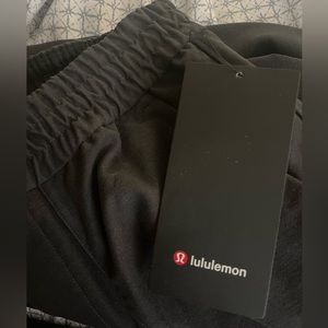 NWT gray bowline pants Lululemon
